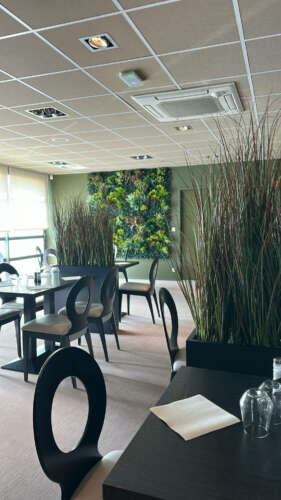 Restaurant 1 Restaurant Quimperlé/ Pizzeria Mellac/ Pizzeria Quimperlé/ Cuisine traditionnelle Quimperlé/ Plat du jour Mellac/ Dessert du jour Quimperlé/ Formule midi Quimperlé/ Salle de séminaire Quimperlé/ Événements restaurant Quimperlé/ Terrasse restaurant Mellac